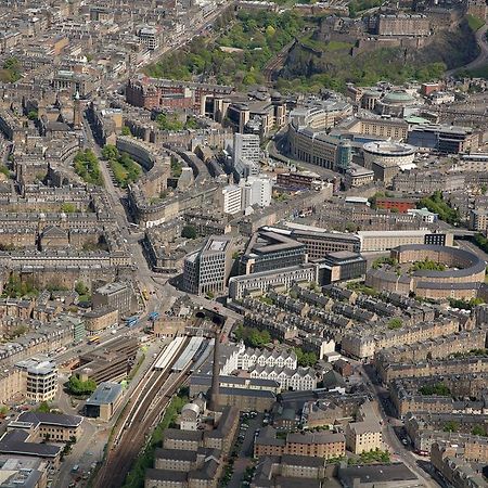 Haymarket Apartment Edinburgh Bagian luar foto